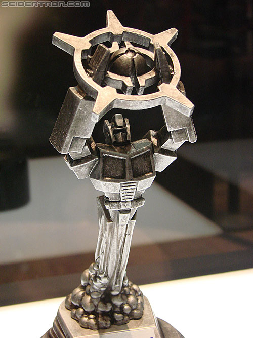 Transformers News: Hasbro's 2014 Transformers Hall of Fame Fans' Choice Voting
