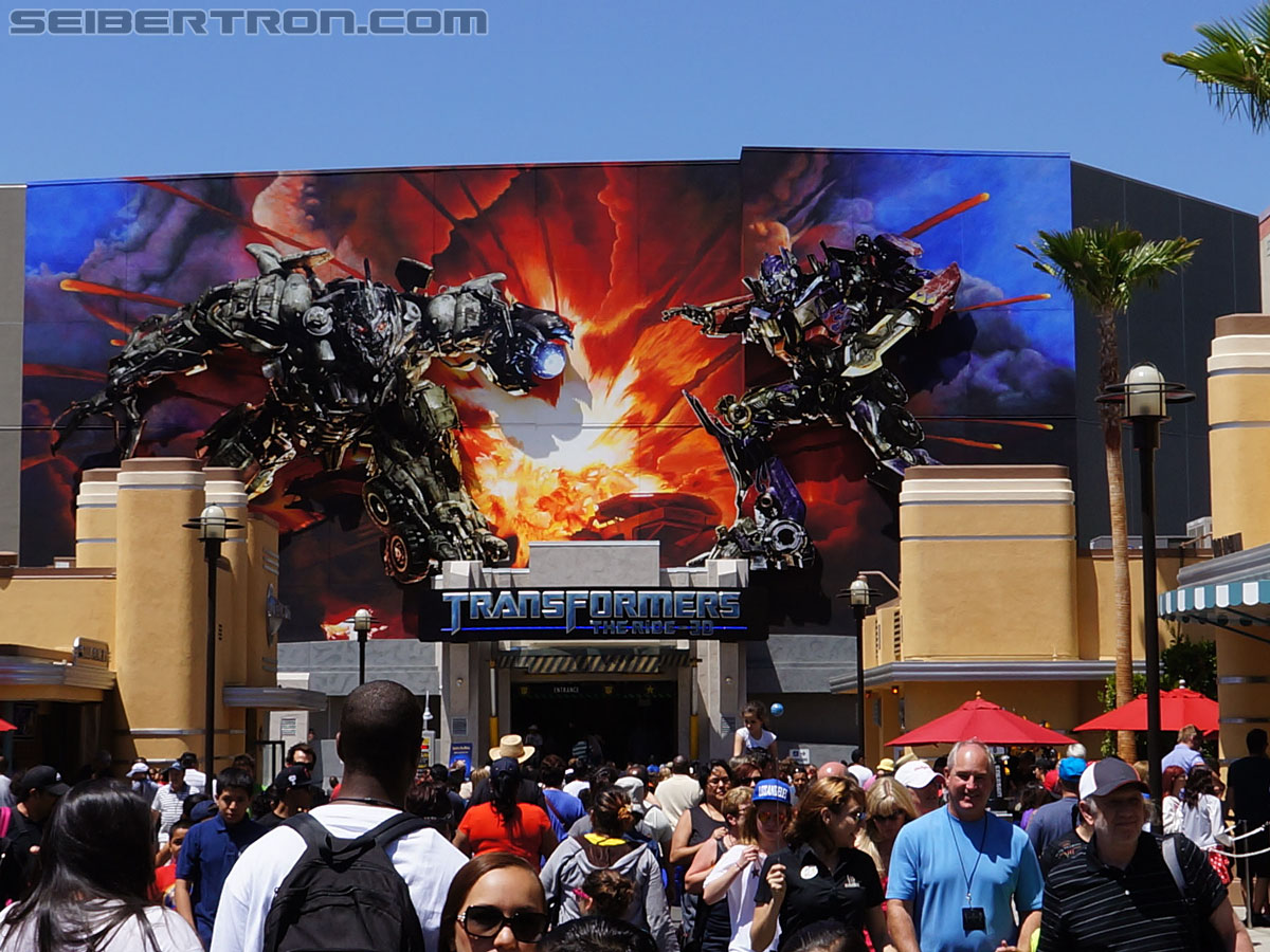 Transformers News: Mandarin speaking Megatron part of Universal Studios Hollywood's Year of the Monkey Celebration