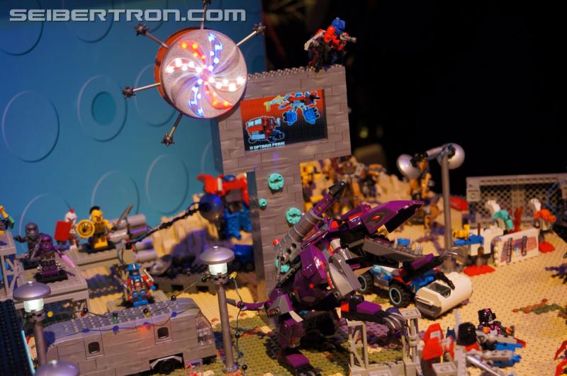 Transformers News: Hasbro: teases SDCC 2015 Kre-o Products; No plans for Kre-o Transformers Robots In Disguise in U.S.