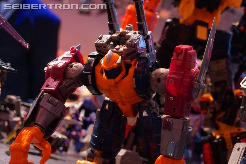 Transformers News: Toy Fair 2018 - Gallery of Transformers: Power of the Primes Optimal Optimus