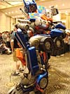 BotCon 2007: Movie Optimus Prime Statue - Transformers Event: DSC06650