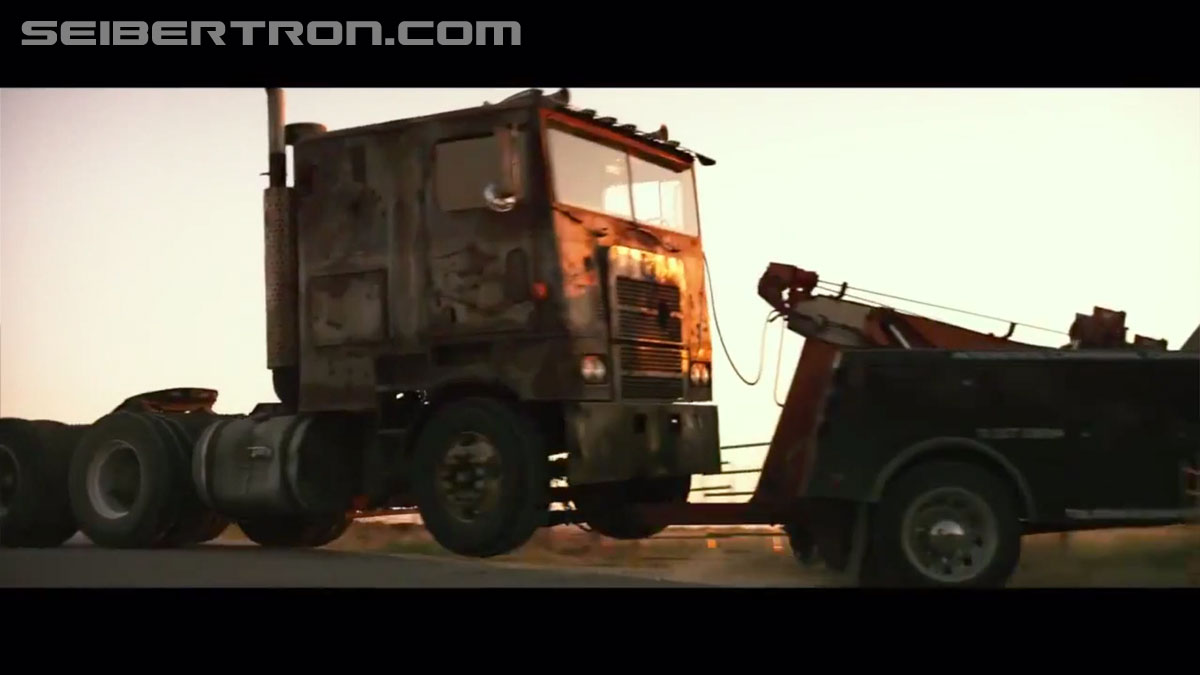 Transformers News: Re: Possible description for upcoming Trailer for TF: AOE??
