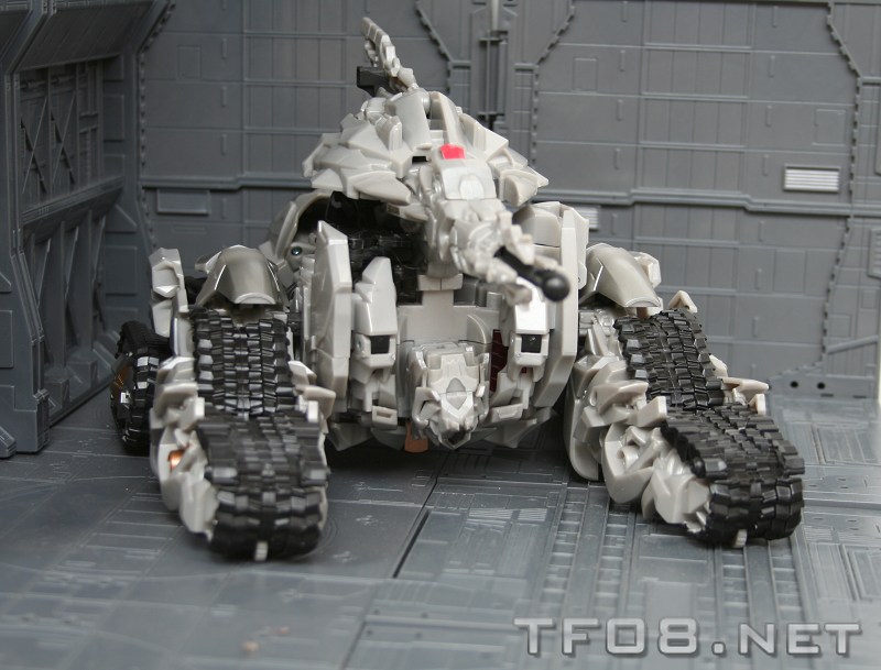 New Images of ROTF Leader-Class Megatron