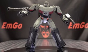 Video Review of Studio Series Transformers One Deluxe Megatron