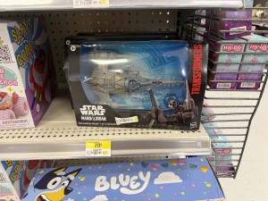 Star Wars Mandalorian Transformer on Liquidation for $20 Cad($15 USD) at Walmart