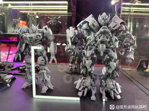 New Images from China's 2024 Cybertron Con