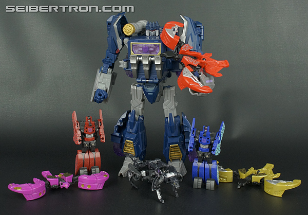 New Generations Galleries: Fall of Cybertron Voyager Grimlock, Blaster, Soundwave and Soundblaster