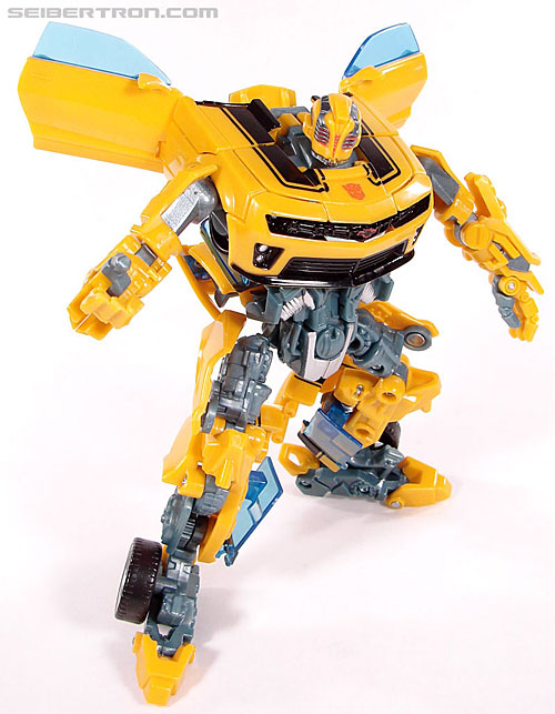 New Toy Galleries: NEST Battlefield Bumblebee and Soundwave