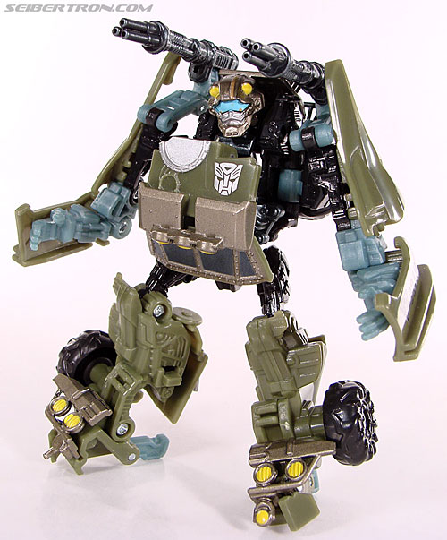 New Toy Galleries: ROTF Scouts and Starscream!