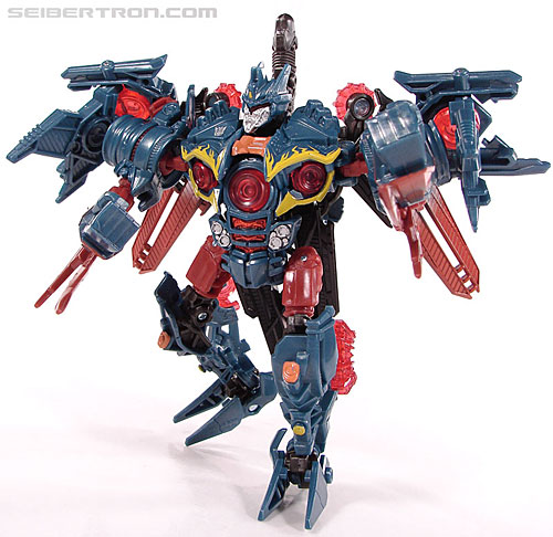 New Toy Galleries: NEST Battlefield Bumblebee and Soundwave