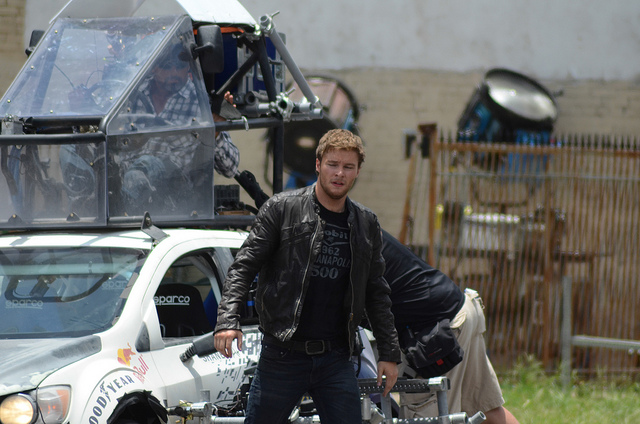 New photos from the set of Transformers 4