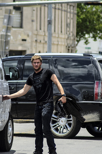 New photos from the set of Transformers 4