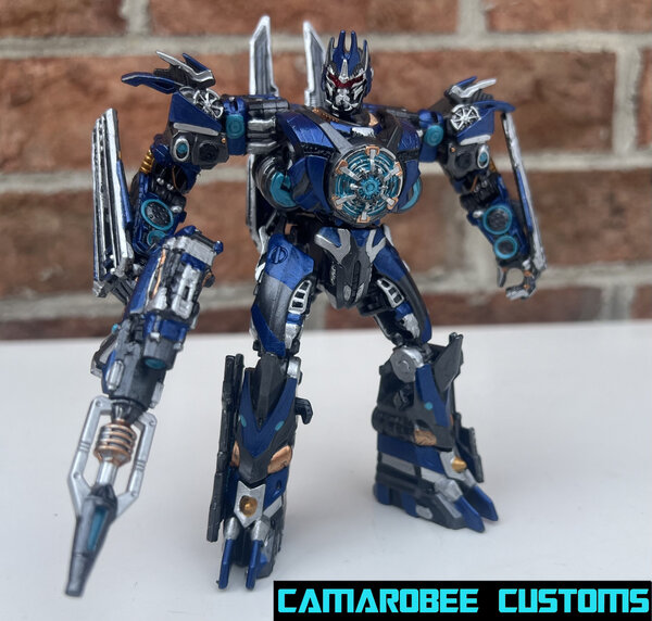 ROTF Wave bot stand.jpg