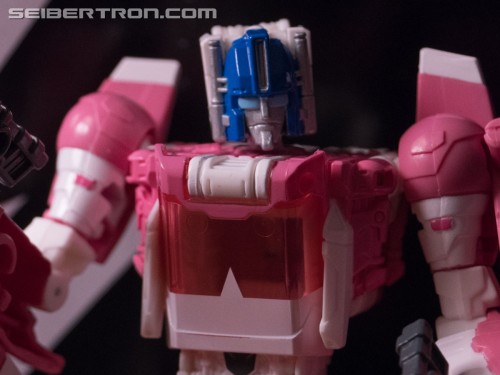 Titans Return Arcee Exclusive