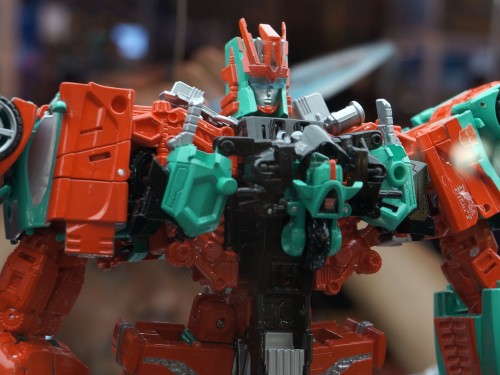 Hasbro Booth: Fan-Built Combiner Wars Victorion