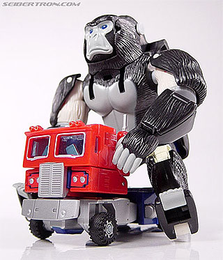 Optimus Primal gets a ride!