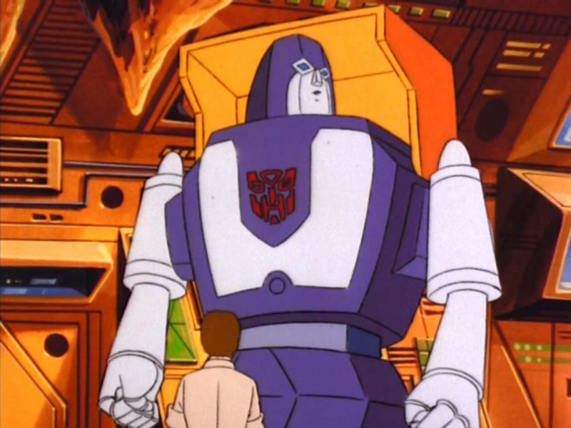 Spike stands in front of Huffer