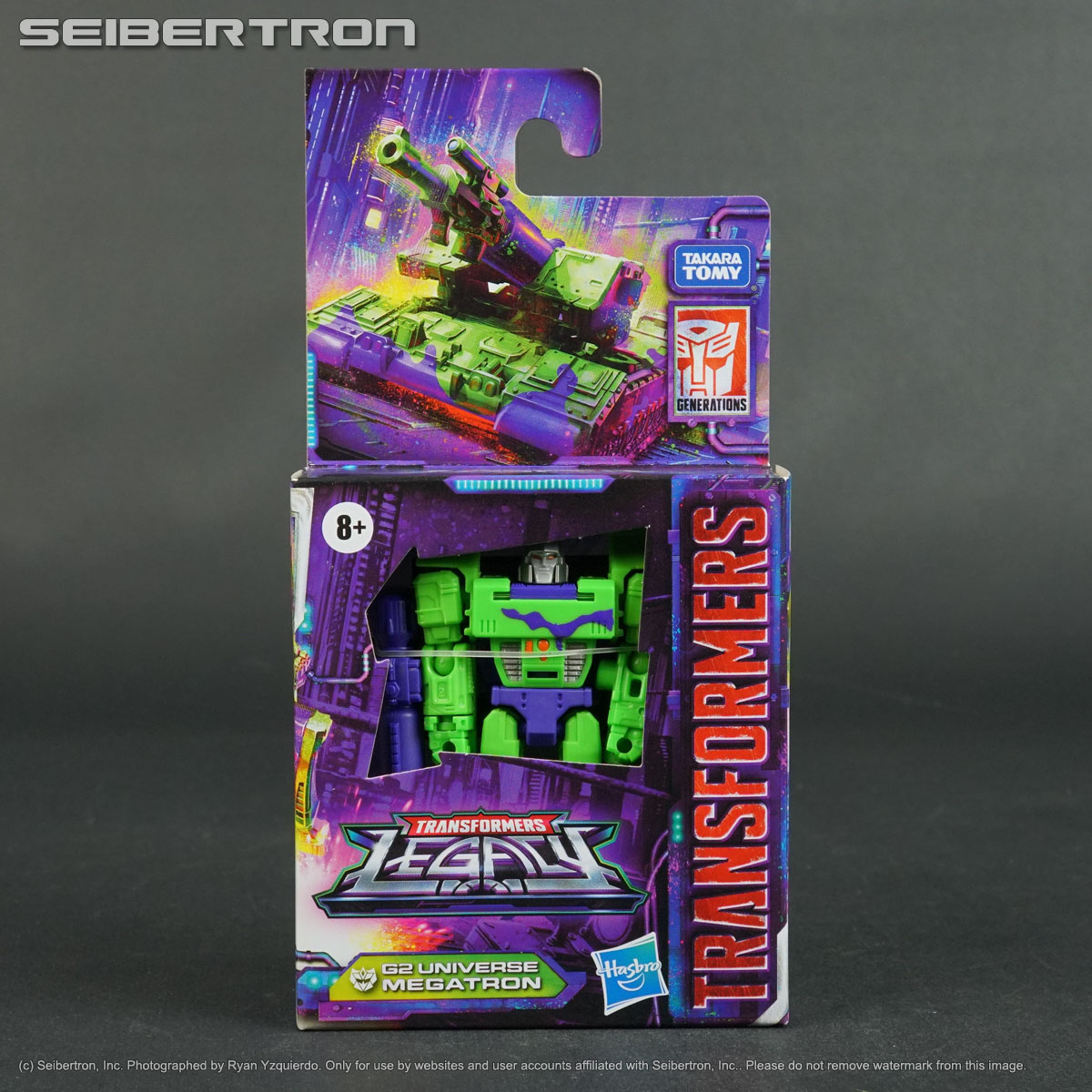 Transformers News: 30% off Transformers Toys at the Seibertron Store plus BotCon 2006 Megatron auction