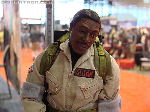 C2E2: Chicago Comic and Entertainment Expo - Transformers Event: Ghostbusters Winston Zeddemore (12" figure)