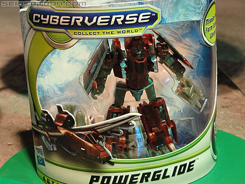 Toy Fair 2011: Transformers Cyberverse - Transformers Event: DSC05055