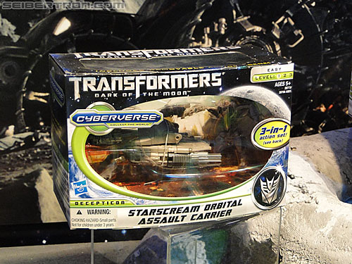 Toy Fair 2011: Transformers Cyberverse - Transformers Event: DSC05089