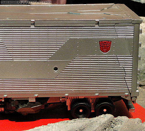 Toy Fair 2011: Dark of the Moon "Mech Tech" - Transformers Event: DSC04911