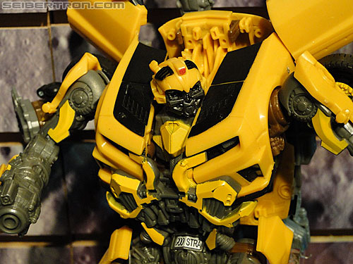 Toy Fair 2011: Dark of the Moon "Mech Tech" - Transformers Event: DSC04950