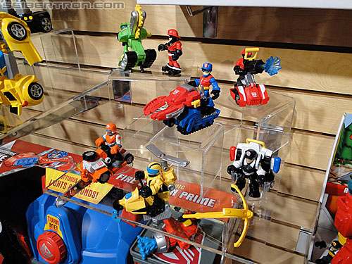 Toy Fair 2011: Playskool Heroes Transformers Rescue Bots - Transformers Event: DSC05196