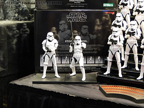 Toy Fair 2011: Toy Fair at Javits Center - Transformers Event: DSC05238