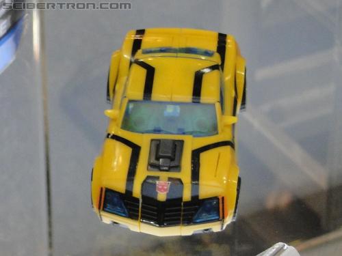 Botcon 2011: Transformers Prime Toys - Transformers Event: DSC09950abc