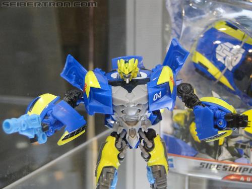 Botcon 2011: Transformers Retail Exclusives Display Area - Transformers Event: DSC10124