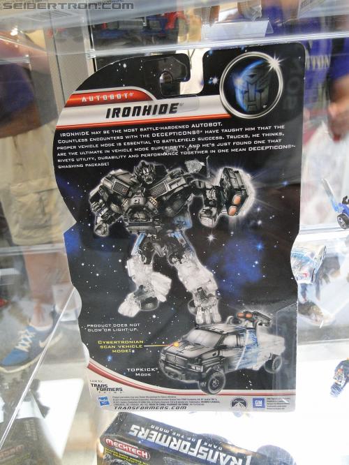 Botcon 2011: Transformers Retail Exclusives Display Area - Transformers Event: DSC10148