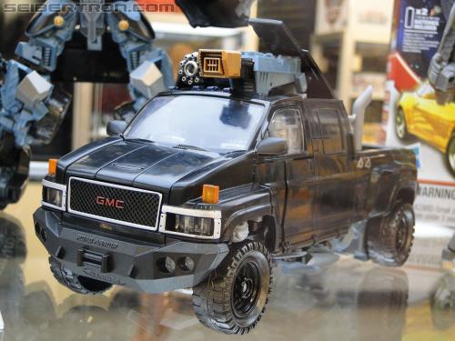 Botcon 2011: Dark of the Moon MechTech Display Area - Transformers Event: Mechtech-008