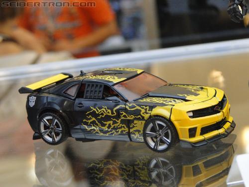 Botcon 2011: Dark of the Moon MechTech Display Area - Transformers Event: Mechtech-044