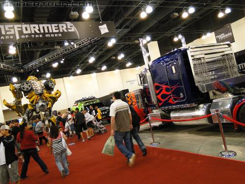 Botcon 2011: Vehicles @ BotCon 2011 - Transformers Event: Vehicles-037