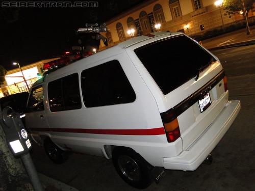 Botcon 2011: Vehicles @ BotCon 2011 - Transformers Event: Vehicles-054