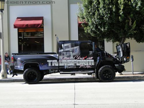 Botcon 2011: Vehicles @ BotCon 2011 - Transformers Event: Vehicles-081
