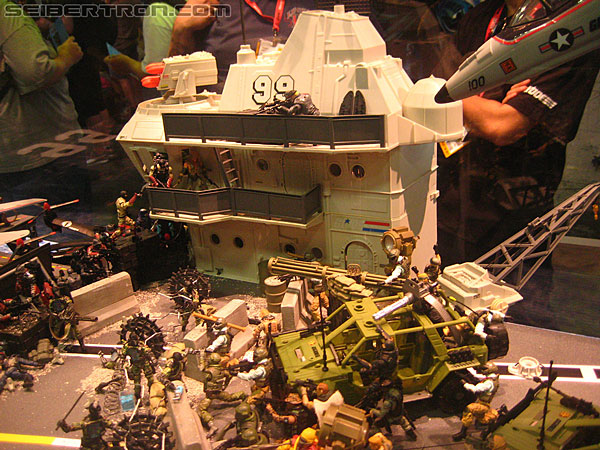 SDCC 2011: Miscellaneous SDCC Pics - Transformers Event: SDCC-Miscellaneous-0025