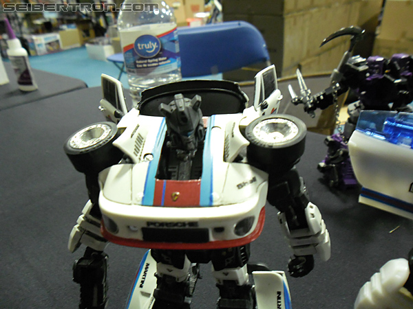 Victoria's Ultimate Hobby and Toy Fair 2011: Encline Designs - Transformers Event: PreShow-045