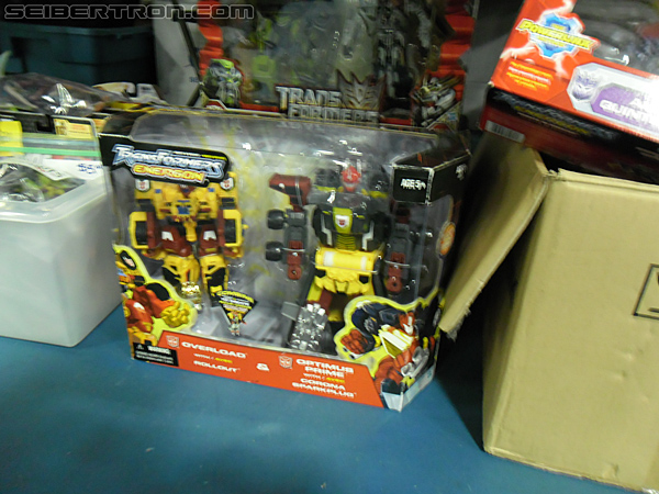 Victoria's Ultimate Hobby and Toy Fair 2011: Miscellaneous - Transformers Event: PreShow-063
