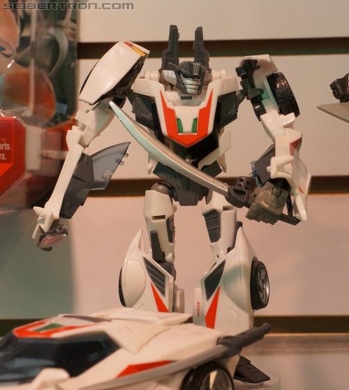 Toy Fair 2012: Transformers Prime Robot in Disguise - Transformers Event: DSC05053