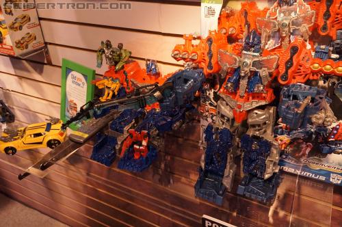 Toy Fair 2012: Transformers Prime Cyberverse - Transformers Event: DSC05173