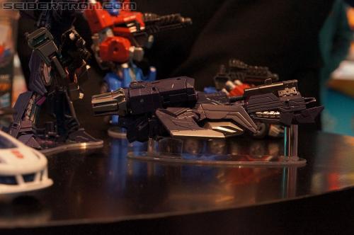 Toy Fair 2012: Transformers Fall of Cybertron - Transformers Event: DSC05153