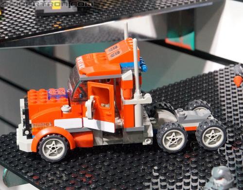 Toy Fair 2012: Kre-O Transformers - Transformers Event: DSC05233a