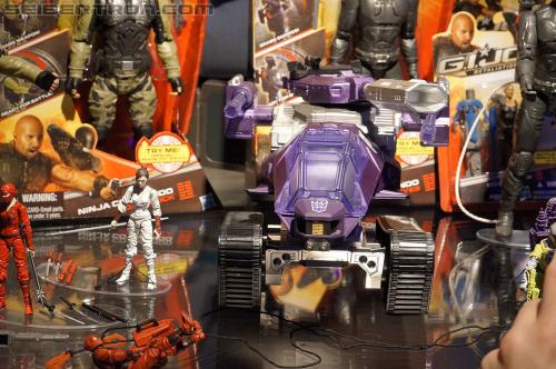 Toy Fair 2012: SDCC Exclusive Shockwave H.I.S.S. Tank - Transformers Event: DSC05415
