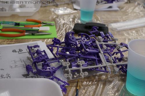 BotCon 2012: Customizing Class - Transformers Event: DSC05830