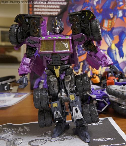 BotCon 2012: Exclusives - Transformers Event: DSC05963