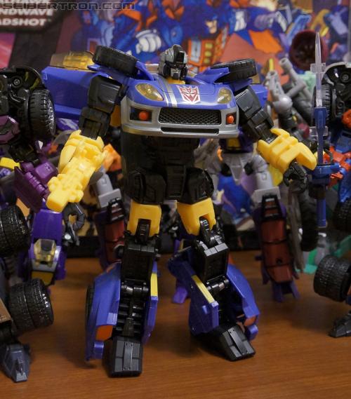 BotCon 2012: Exclusives - Transformers Event: DSC06010a