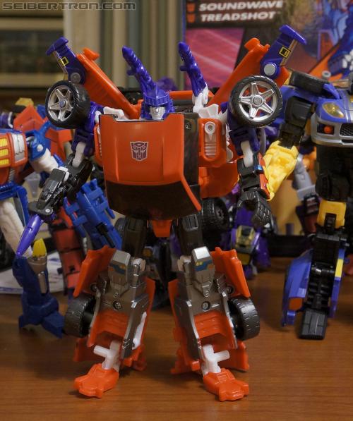 BotCon 2012: Exclusives - Transformers Event: DSC06017a