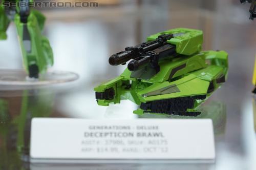 BotCon 2012: Transformers Generation "Fall of Cybertron" product display - Transformers Event: DSC06080